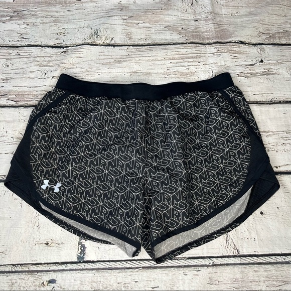 Under Armour HeatGear Loose Fit Run Fly 2.0  Shorts Size M - Picture 1 of 7